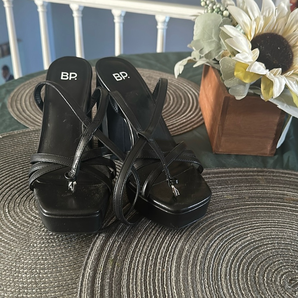 Black dress heels
